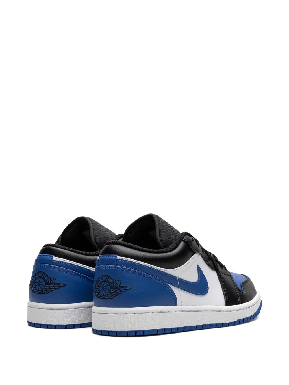 1 Low Royal Toe Sneakers